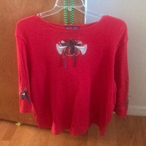 Women’s Holiday Top